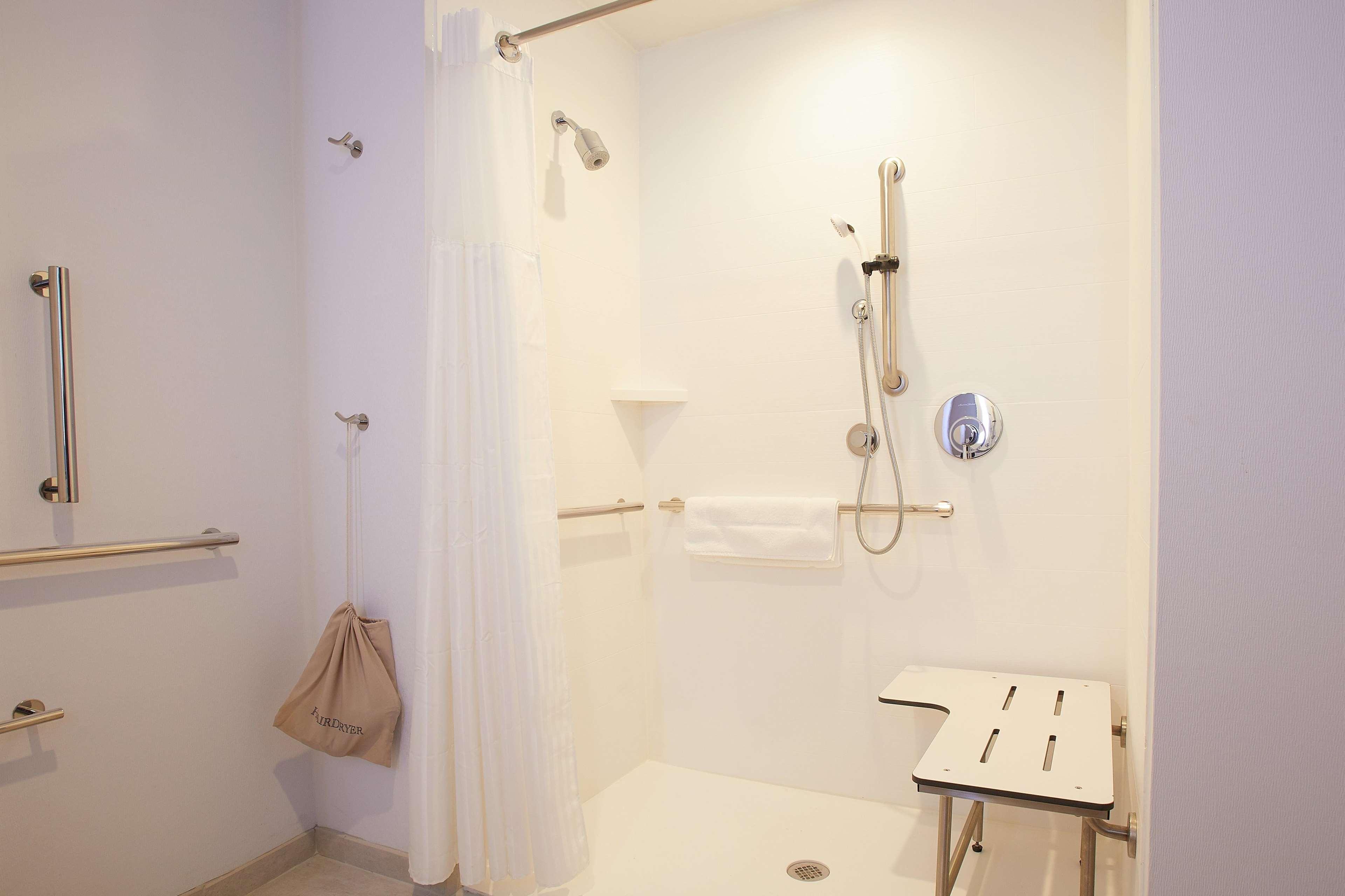 Hilton Garden Inn Elizabethtown Εξωτερικό φωτογραφία